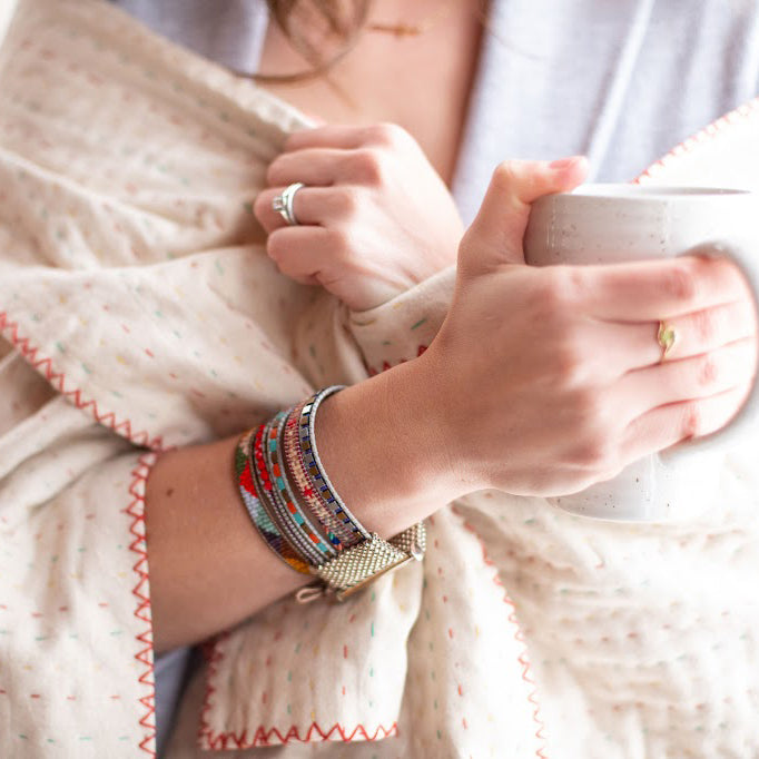 kantha - white cotton / red threadwork